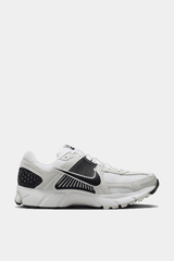Nike - Zoom Vomero 5