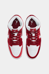 Nike - Air Jordan 1 Mid SE