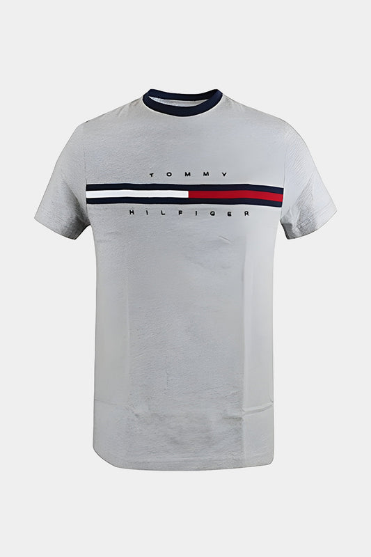 Tommy Hilfiger - Essential Flag Logo T-Shirt