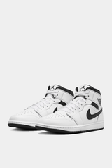 Nike - Air Jordan 1 Mid