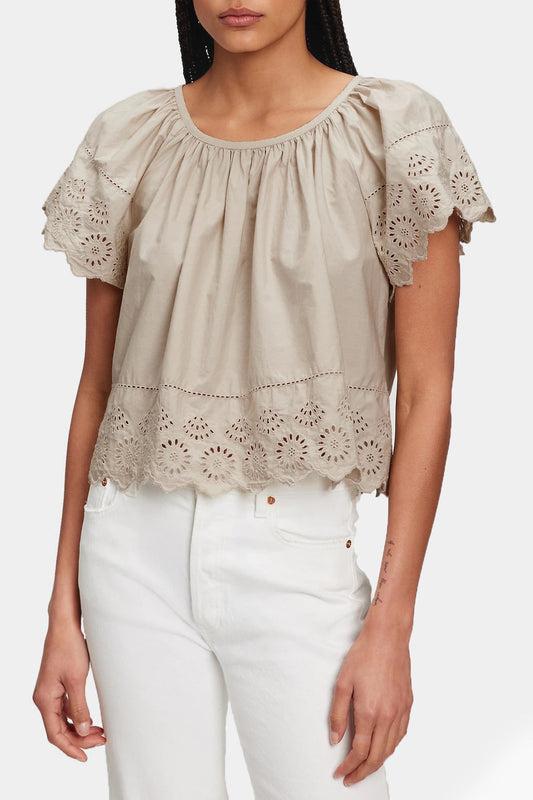 Gap - Eyelet Flutter Sleeve Top