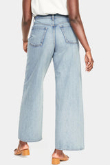 Old Navy - Extra High-Waisted Baggy Wide-Leg Non-Stretch Jeans for Women